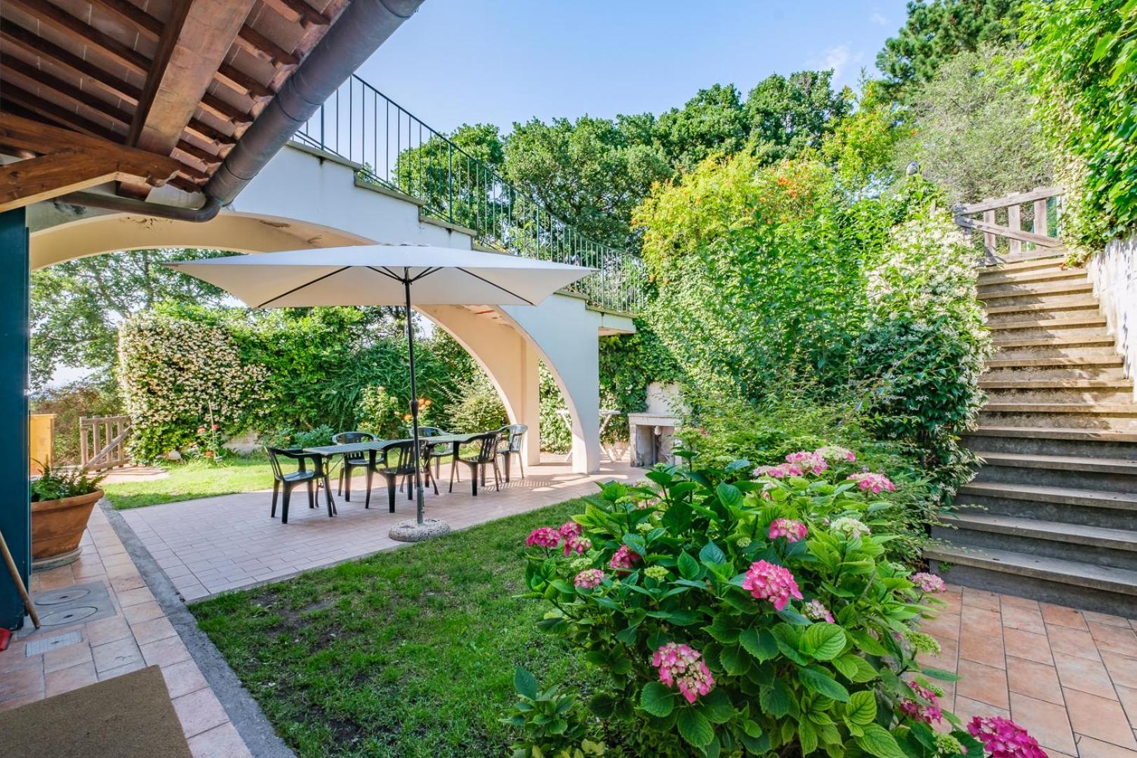 Villa Di Campagna 10 Posti Con Piscina Privata 카스텔리나마르티마 외부 사진