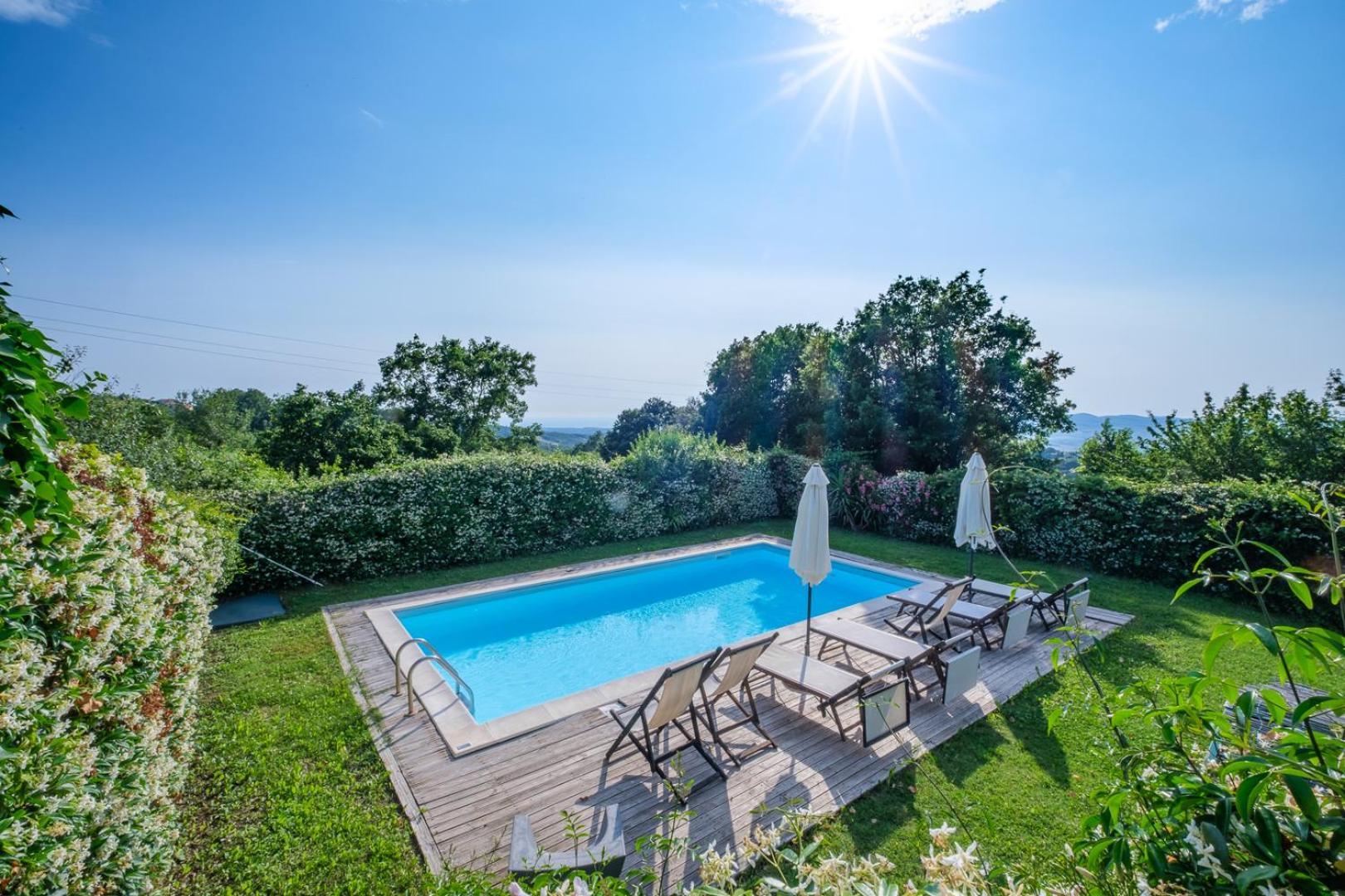 Villa Di Campagna 10 Posti Con Piscina Privata 카스텔리나마르티마 외부 사진