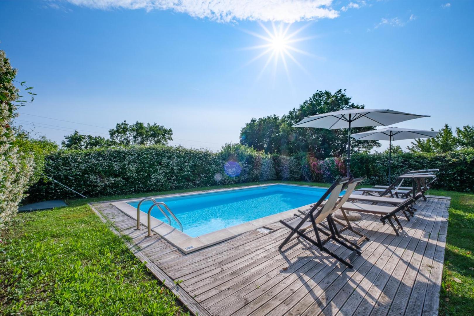 Villa Di Campagna 10 Posti Con Piscina Privata 카스텔리나마르티마 외부 사진