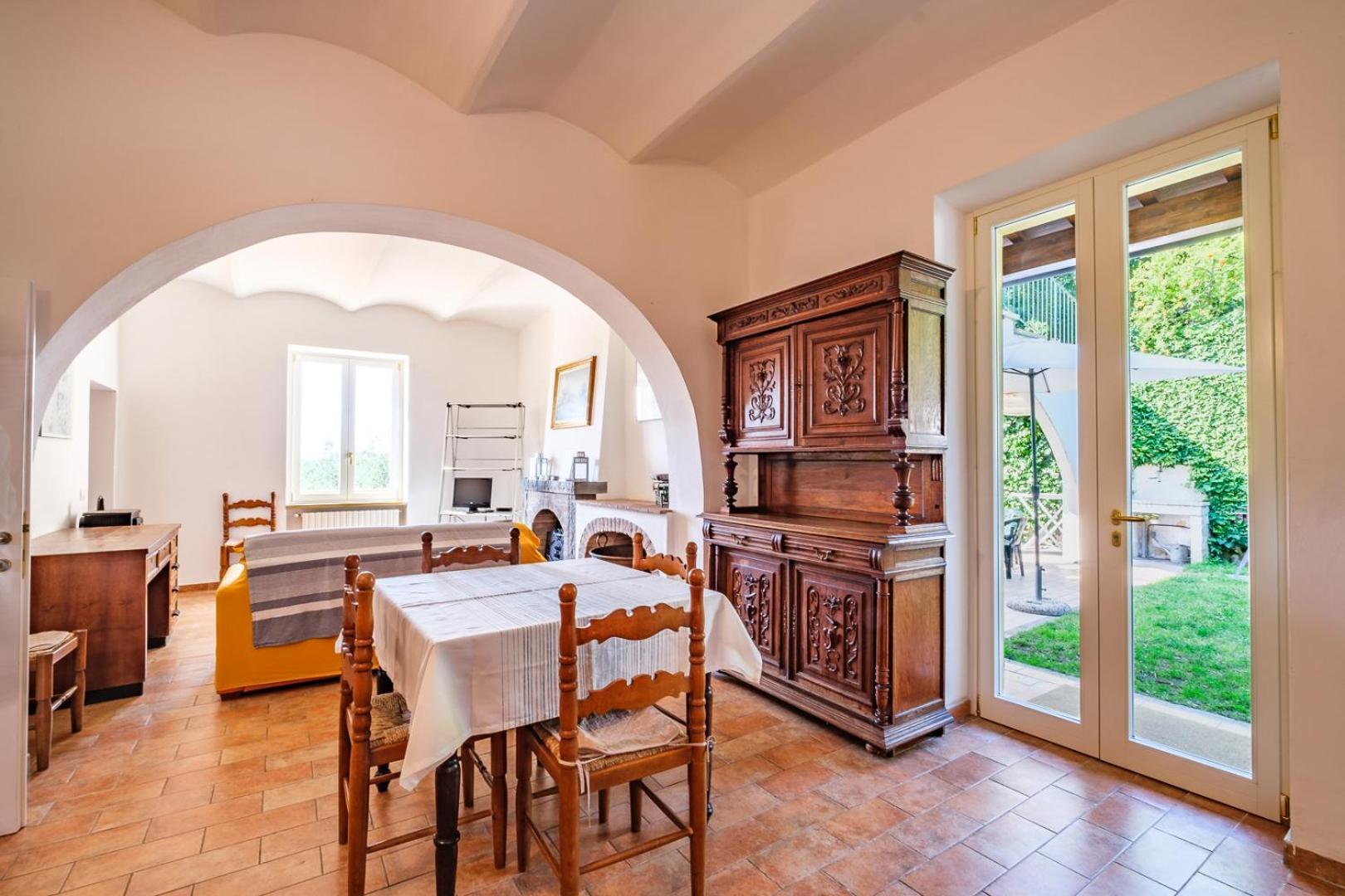 Villa Di Campagna 10 Posti Con Piscina Privata 카스텔리나마르티마 외부 사진