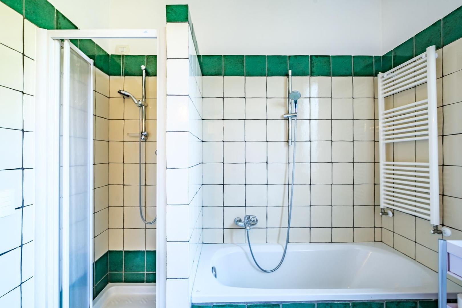 Villa Di Campagna 10 Posti Con Piscina Privata 카스텔리나마르티마 외부 사진